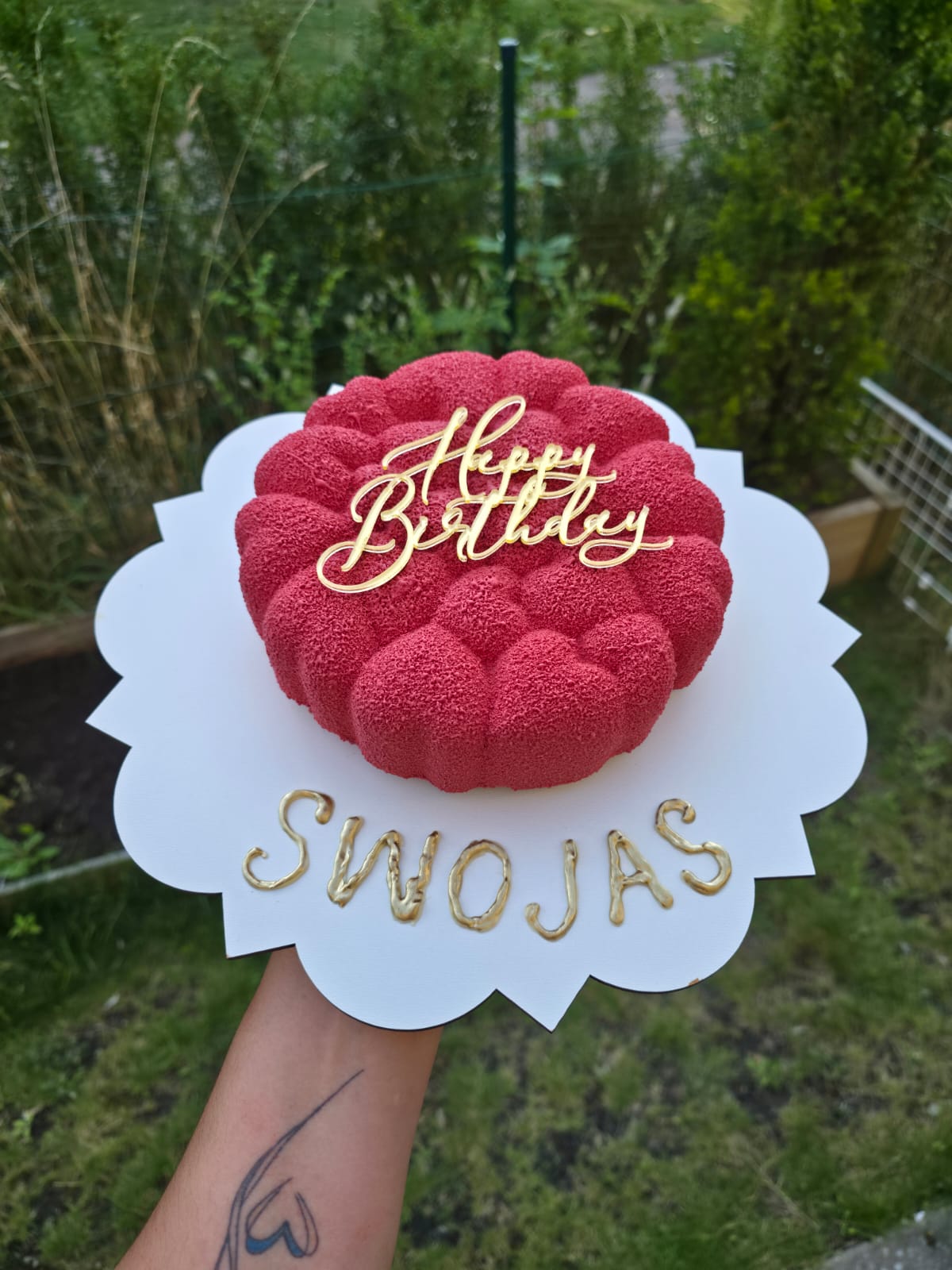 Red Velvet Bubble Mousse Cake